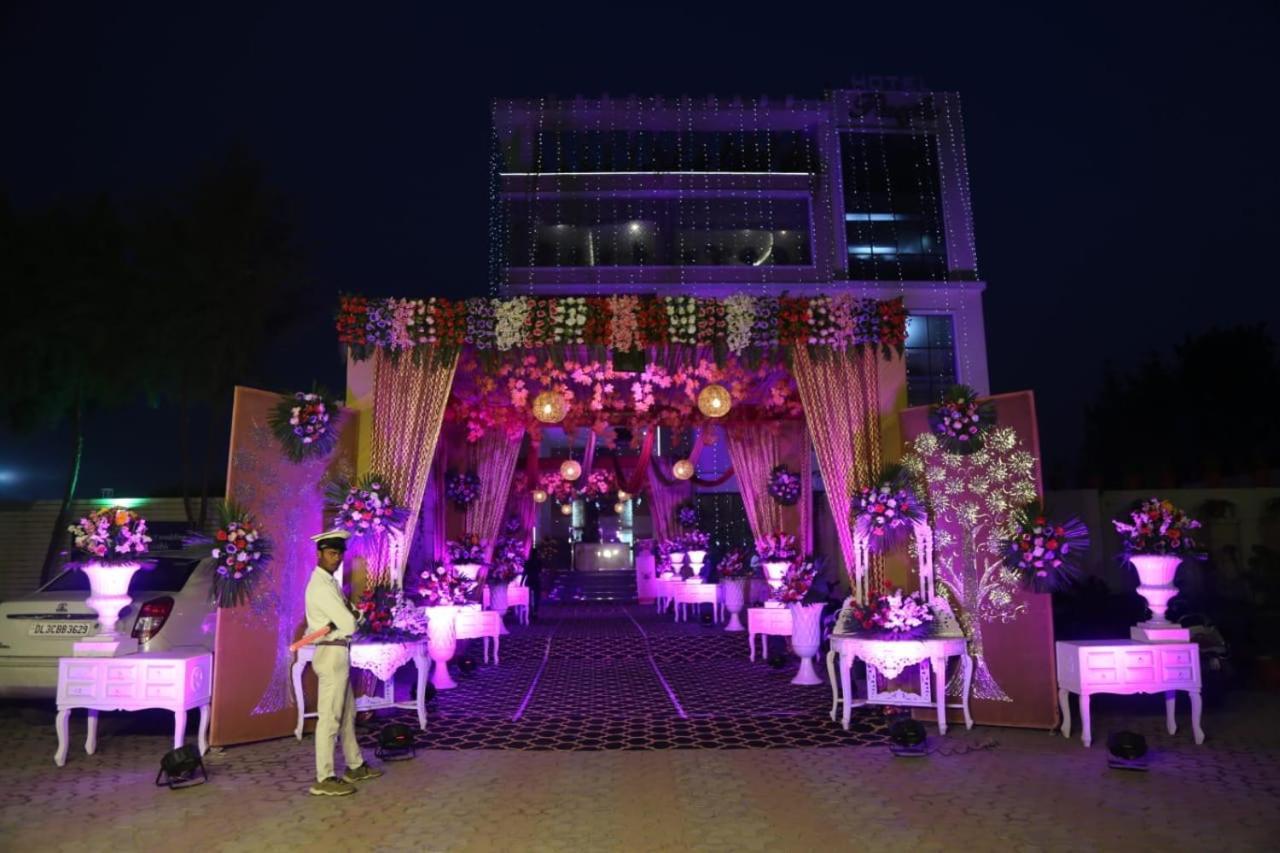 Hotel Pacific Roorkee Zewnętrze zdjęcie