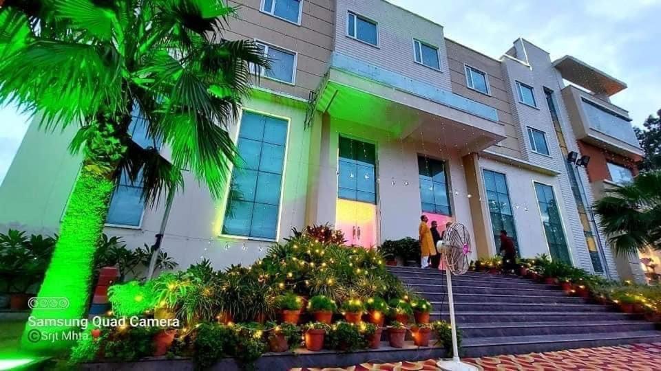 Hotel Pacific Roorkee Zewnętrze zdjęcie