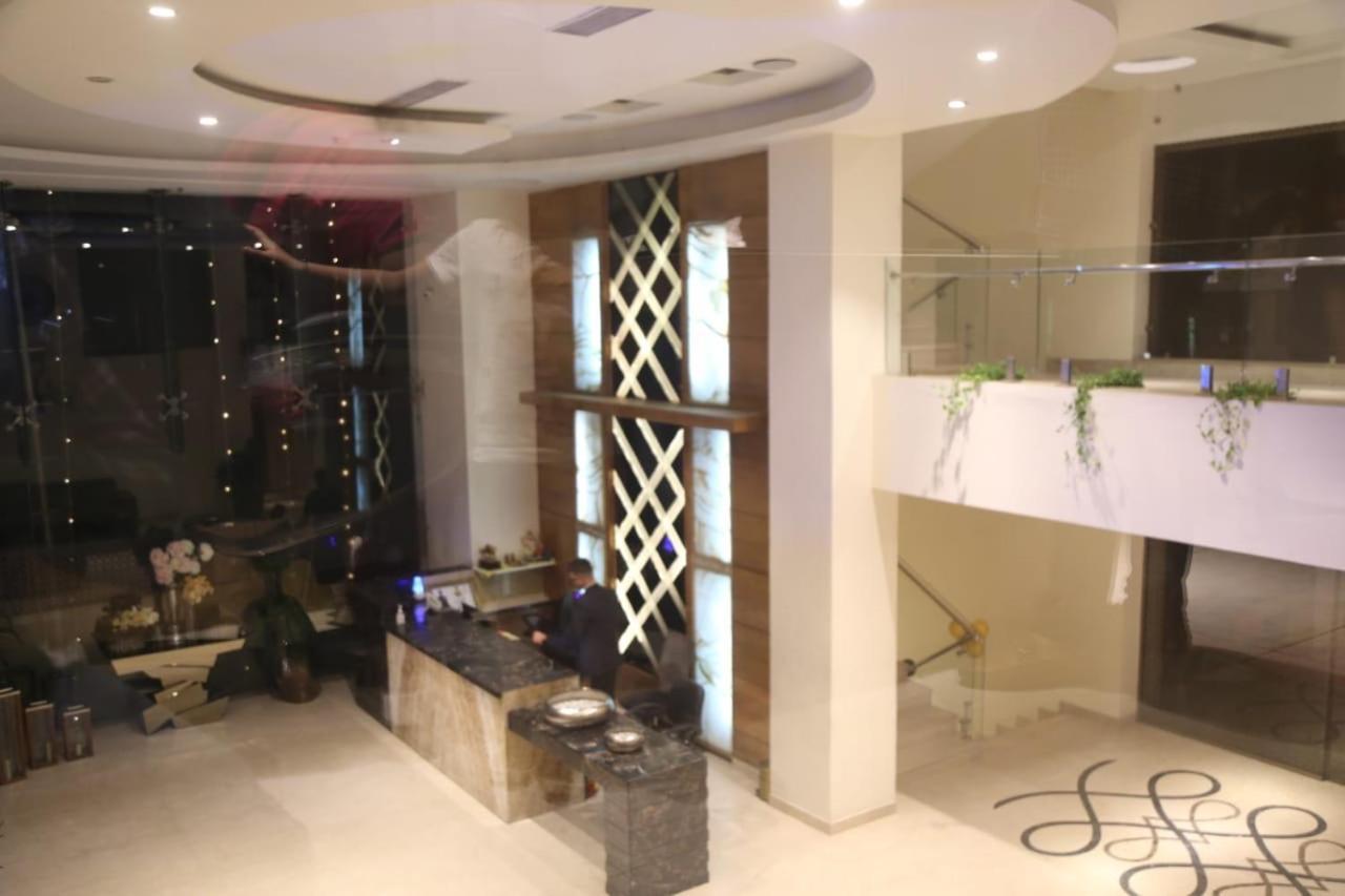Hotel Pacific Roorkee Zewnętrze zdjęcie