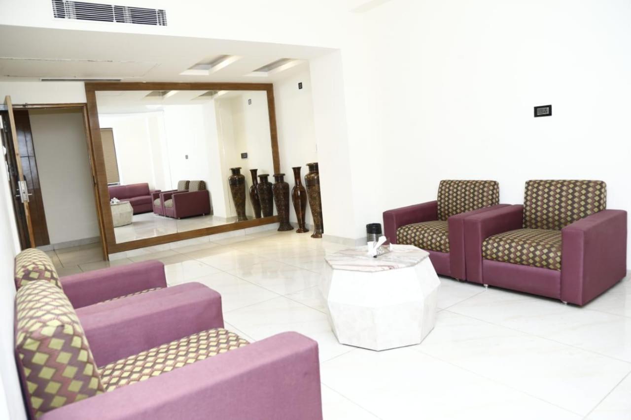 Hotel Pacific Roorkee Zewnętrze zdjęcie
